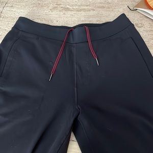 Lulu lemon Mens Pants in black